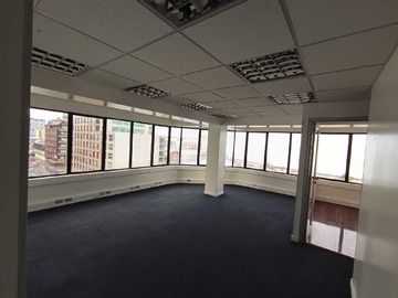 Oficina en venta en Bella oficina con vista a la bahia (172525), Puerto Montt - 3 dormitorios, 2 baños