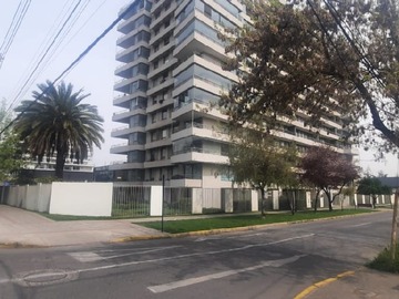 Departamento en arriendo mensual en Amapolas 5565, Ñuñoa - 2 dormitorios, 2 baños