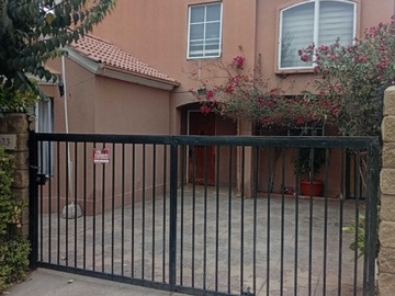 Casa en venta en Se vende casa en valle lo campino, quilicura (161387), Quilicura - 5 dormitorios, 3 baños