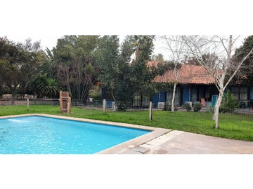Casa en venta en Los Guerreros, Lampa - 4 dormitorios, 2 baños