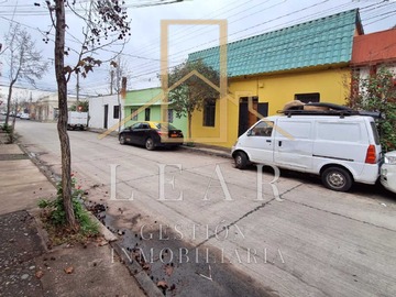 Casa en venta en Casa amplia o bodega (177786), Santiago - 3 dormitorios, 2 baños