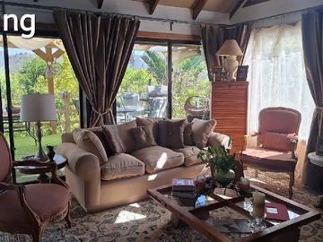 Casa en venta en Los Almendros Reñaca Norte, Viña del Mar - 5 dormitorios, 3 baños
