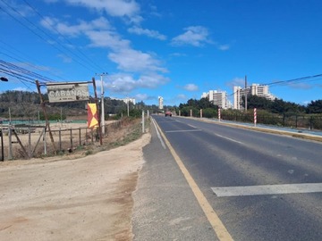 Venta / Terreno / Algarrobo