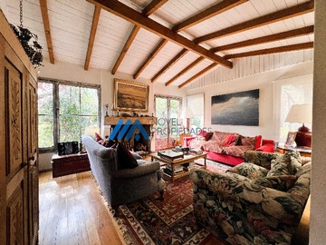 Casa en venta en Linda casa en exelente sector del Arrayán (178136), Lo Barnechea - 5 dormitorios, 3 baños