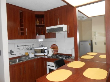 Departamento en arriendo mensual en Portugal / lira, Santiago - 1 dormitorio, 1 baño