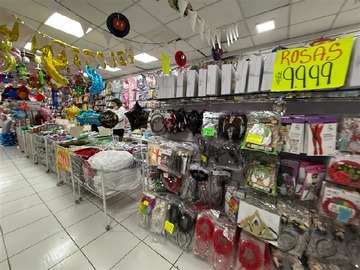 Local Comercial en arriendo mensual en Talca, Talca - 1 baño