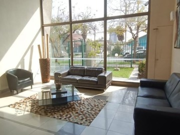 Departamento en venta en A media cuadra de gran avenida, a pasos de metro la cisterna, La Cisterna - 1 dormitorio, 1 baño
