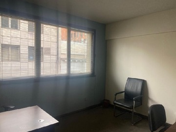 Oficina en venta en Doctor sótero del rio, Santiago - 1 dormitorio, 1 baño
