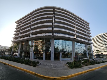 Local Comercial en arriendo mensual en Oportunidad Única en Zona de Alto Tráfico (161544), Las Condes