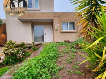 Casa en venta en Los montes 505 alto el manzano, Til til - 3 dormitorios, 3 baños
