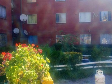 Departamento en venta en Cabo de Hornos, Renca - 3 dormitorios, 1 baño