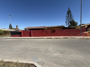 Casa en venta en Callejón Pedro Leòn Gallo, Copiapó - 4 dormitorios, 2 baños
