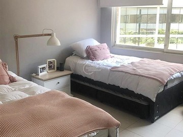 Departamento en venta en Av. Vitacura / Av. Américo Vespucio, Vitacura - 2 dormitorios, 2 baños