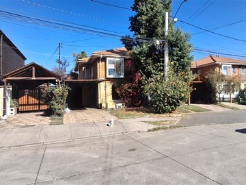 Casa en venta en Pasaje La Pileta 1346, Puente Alto - 3 dormitorios, 3 baños