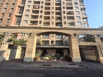 Departamento en venta en Calle Padre Miguel de Olivares 1470, Santiago - 1 dormitorio, 1 baño