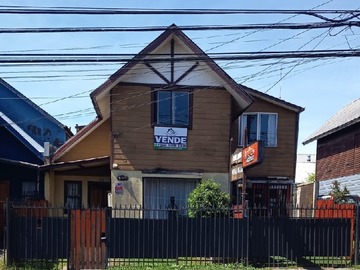Casa en venta en Maximiliano Uribe, Puerto Montt - 3 dormitorios, 1 baño