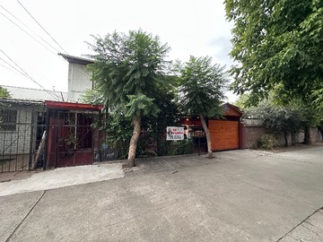 Casa en venta en El salto, Recoleta - 4 dormitorios, 1 baño
