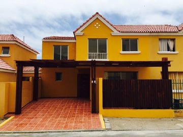 Casa en venta en Oficina petronila, Antofagasta - 4 dormitorios, 4 baños