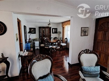 Casa en venta en Nocedal 200, Estación Central - 3 dormitorios, 1 baño