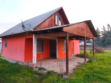 Casa en venta en A orilla de camino principal -terreno 1069 M2 (166792), Pelarco - 3 dormitorios, 1 baño