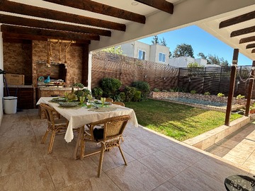Arriendo Mensual / Casa / Colina