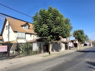 Casa en venta en Avenida Las Torres Sur 153, Quilicura - 4 dormitorios, 3 baños