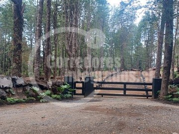Parcela en venta en Parcela Venta Pucon 6.000 mts Camino a los nevados a 5,4km de camino internacional cercano al aeropuerto, Pucón