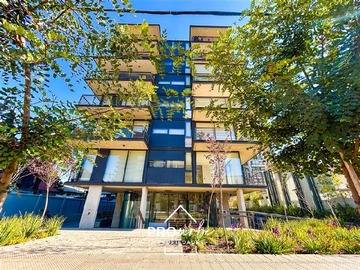 Departamento en venta en Entre Lyon y Pedro de Valdivia, Providencia - 3 dormitorios, 2 baños