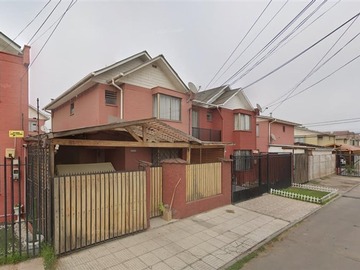 Casa en venta en Pasaje Los Luteranos 2890, Maipú - 3 dormitorios, 1 baño
