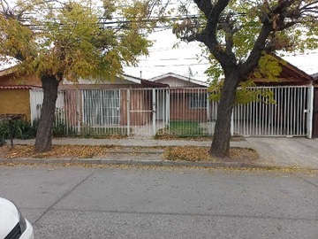 Casa en venta en Sta elena/av sur, 4 dorm, 2 baños, estaciona (116179), Maipú - 4 dormitorios, 2 baños