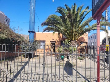 Local Comercial en venta en Local comercial a pasos de la carretera (104097), Coquimbo - 2 baños