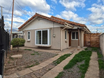 Casa en arriendo mensual en Marcela Paz Norte, Machalí - 3 dormitorios, 2 baños