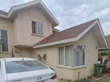 Venta / Casa / Colina