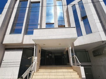 Oficina en venta en 2 sur 1 oriente y 1 poniente, Talca - 2 dormitorios, 2 baños