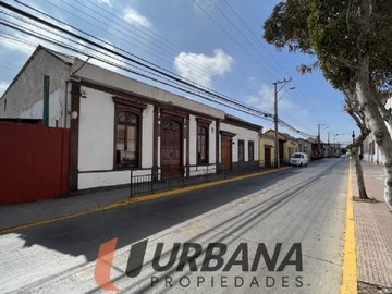 Casa en arriendo mensual en Casa arriendo comercial calle colón, La Serena - 12 dormitorios, 6 baños