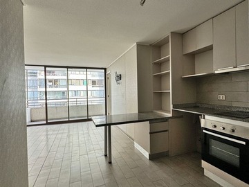 Departamento en arriendo mensual en Armando Moock 3777, Macul - 2 dormitorios, 2 baños