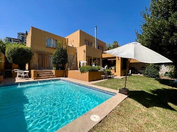 Casa en venta en 4 dormitorios y gran Jardín en Alto Macul (171223), La Florida - 4 dormitorios, 3 baños