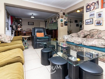 Casa en venta en Corral, Macul - 5 dormitorios, 2 baños