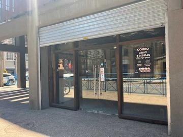 Local Comercial en arriendo mensual en Local de 79 m2 en sector Centro de Tco (154940), Temuco - 2 baños