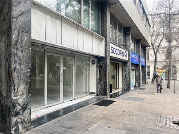 Local Comercial en arriendo mensual en Bandera, Metro Plaza de Armas, Santiago - 2 baños