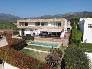 Casa en venta en Venta casa 4 dormitorios 3 baños peñablanca (118671), Villa Alemana - 4 dormitorios, 3 baños
