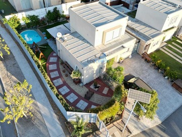 Casa en venta en Calle Las Cumbres, Til til - 3 dormitorios, 3 baños