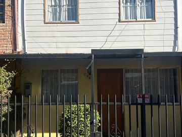 Casa en venta en Santa fe, Curicó - 3 dormitorios, 1 baño