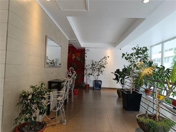 Departamento en venta en Teatinos con Rosas, Santiago - 2 dormitorios, 2 baños