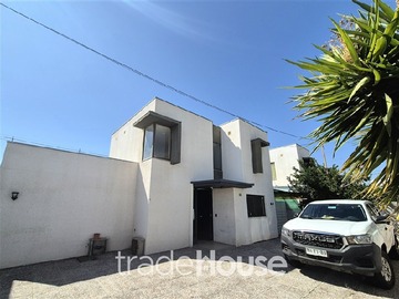 Casa en venta en Jardín Oriente, Alto el Manzano, Tiltil, Til til - 3 dormitorios, 3 baños