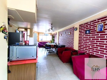 Casa en venta en Guacolda, Cerro Barón, Valparaíso - 5 dormitorios, 3 baños