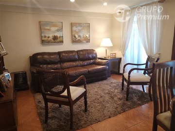 Casa en venta en Avenida jose joaquin perez, Cerro Navia - 2 dormitorios, 1 baño