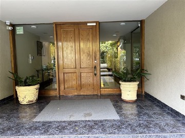 Departamento en venta en El Vergel con Thayer Ojeda, Providencia - 2 dormitorios, 2 baños