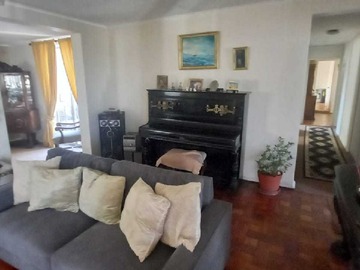 Casa en venta en Casa en venta ampliada en macul (171380), Macul - 4 dormitorios, 3 baños