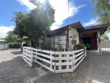 Parcela en venta en Calle 4 sur, Til til - 4 dormitorios, 1 baño